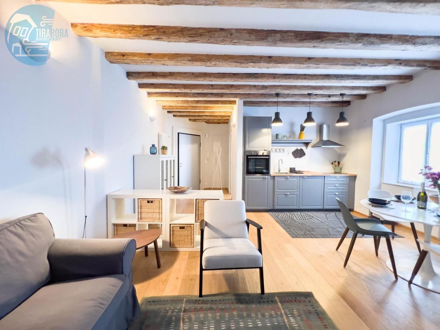 Ferienwohnung Mazzini 9 Tirabora Short Rent Triest Exterior foto