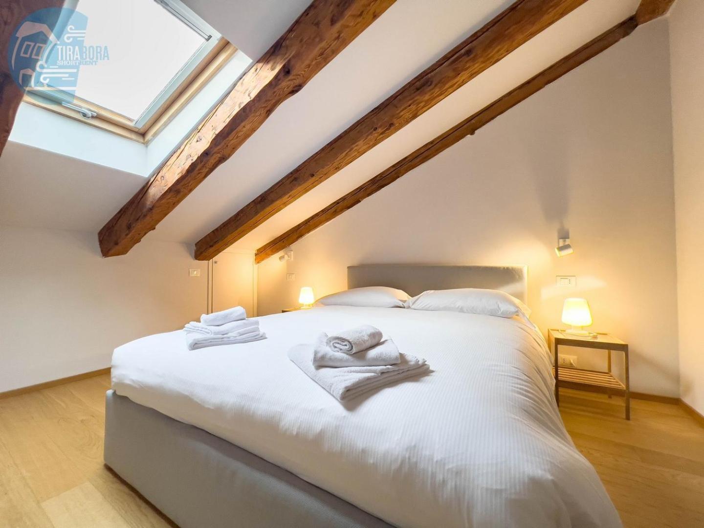 Ferienwohnung Mazzini 9 Tirabora Short Rent Triest Exterior foto