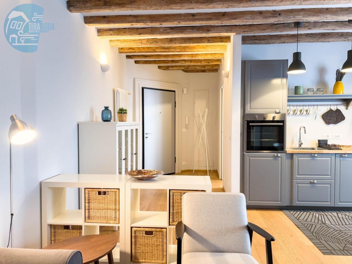 Ferienwohnung Mazzini 9 Tirabora Short Rent Triest Exterior foto