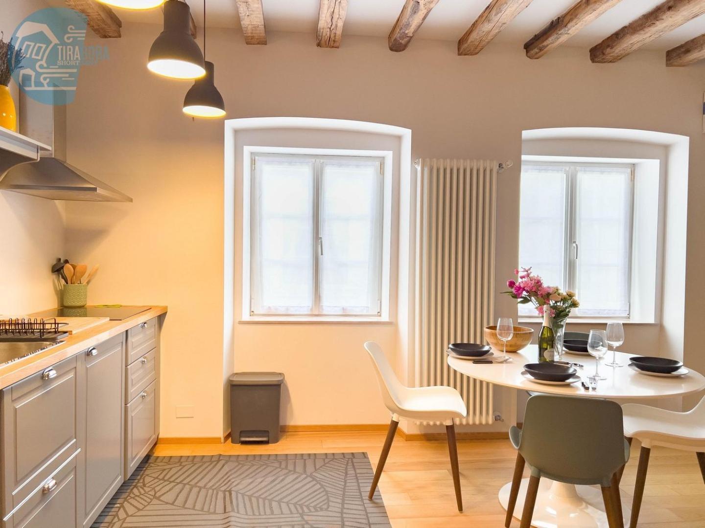 Ferienwohnung Mazzini 9 Tirabora Short Rent Triest Exterior foto
